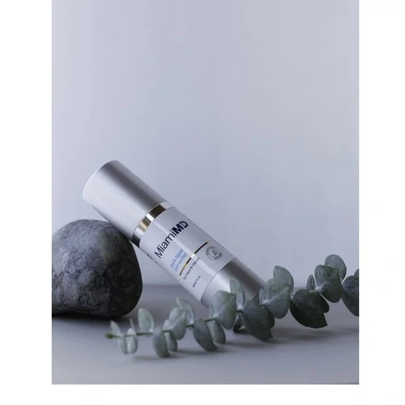 MiamiMD Dark Spot Corrector